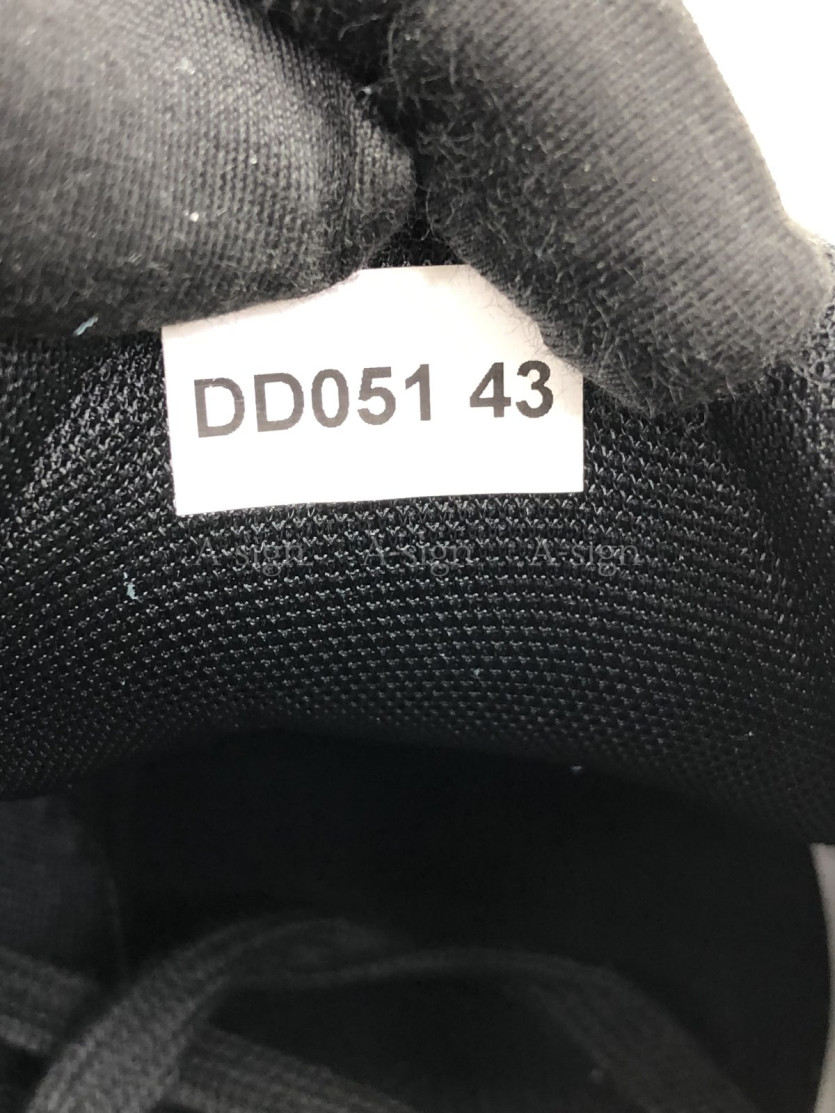abe019621d52dcf0ec3e0890e9fd98b8_1787904575_3508.jpg